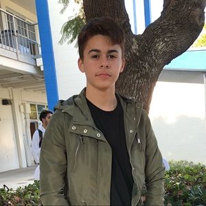 Meet your Posher, James